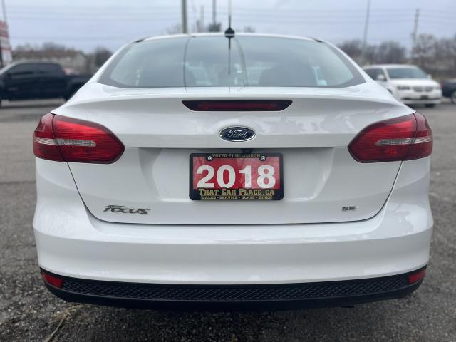 2018 Ford Focus SE Photo4