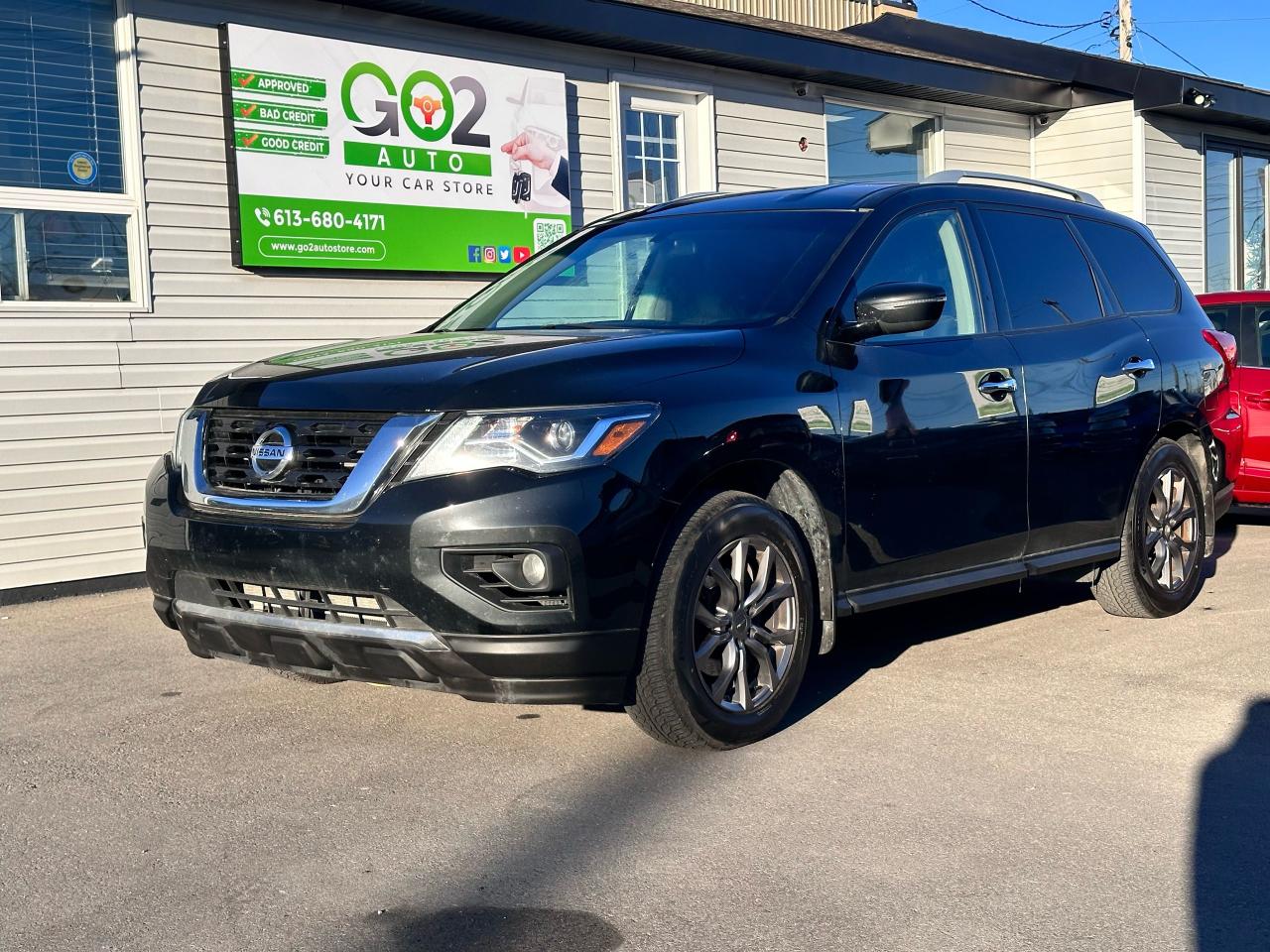 2019 Nissan Pathfinder SV Tech - Photo #1