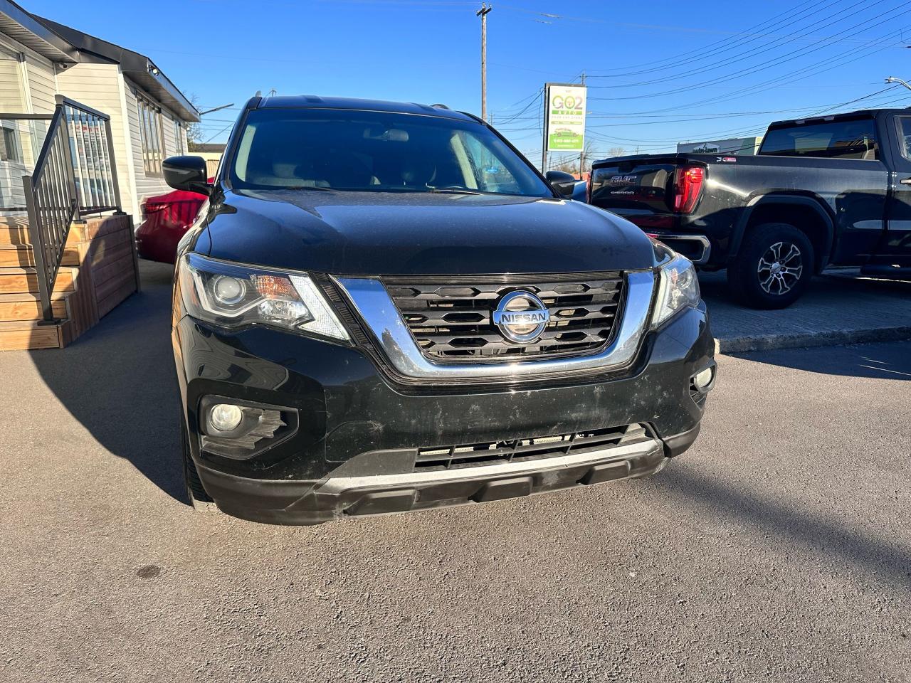 2019 Nissan Pathfinder SV Tech - Photo #3