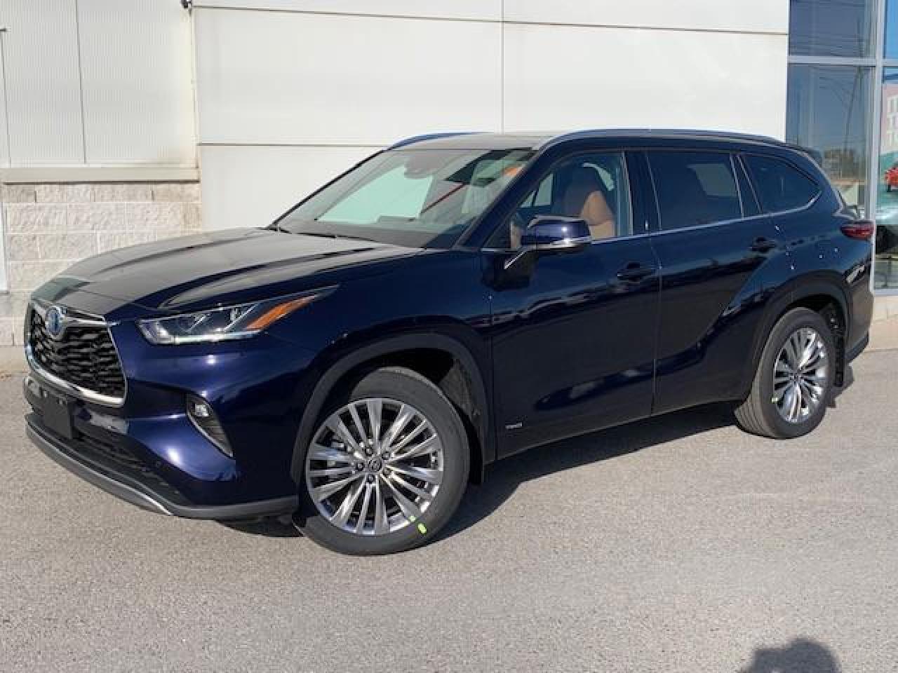 New 2023 Toyota Highlander HYBRID Limited Hybrid Platinum for sale in Cobourg, ON