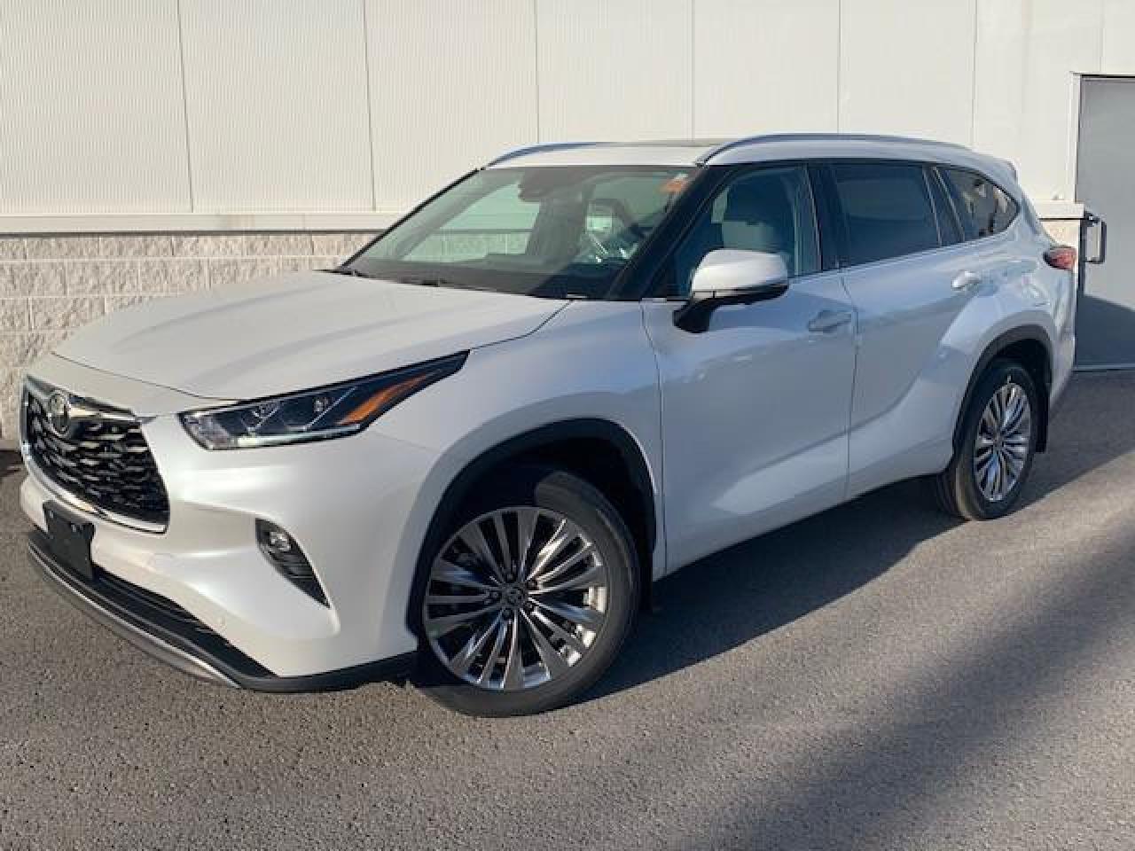 New 2023 Toyota Highlander Limited PLATINUM GAS HIGHLANDER for sale in Cobourg, ON