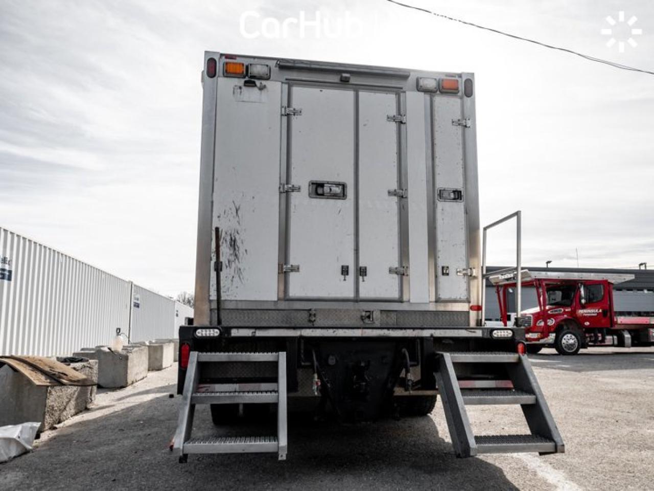 2009 International DuraStar Double Cab MaxxForce 9 Engine Allison transmission Photo