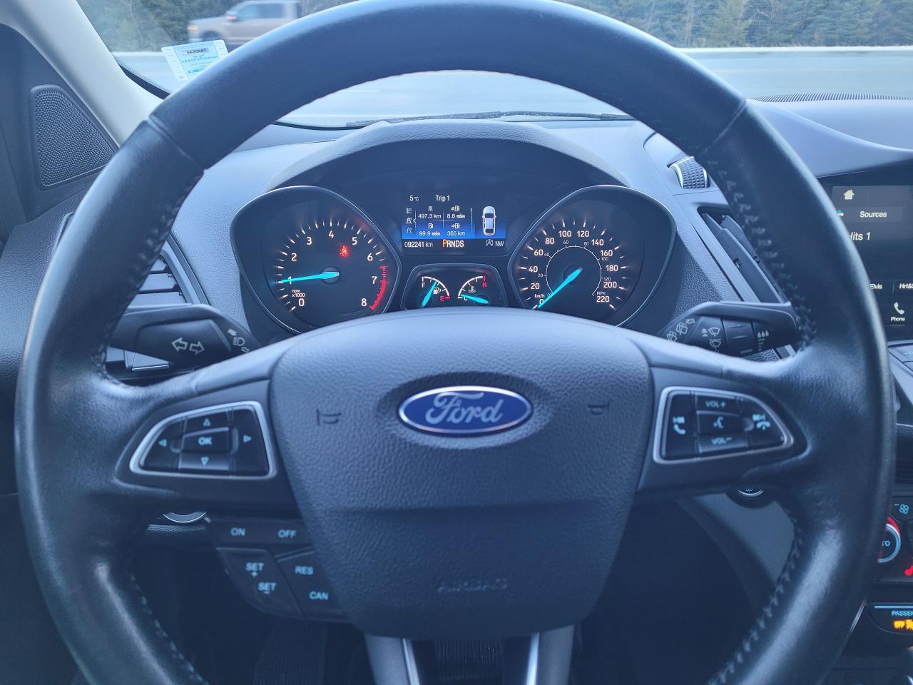 2019 Ford Escape SEL FWD W/ 1 OWNER / LEATHER Photo5
