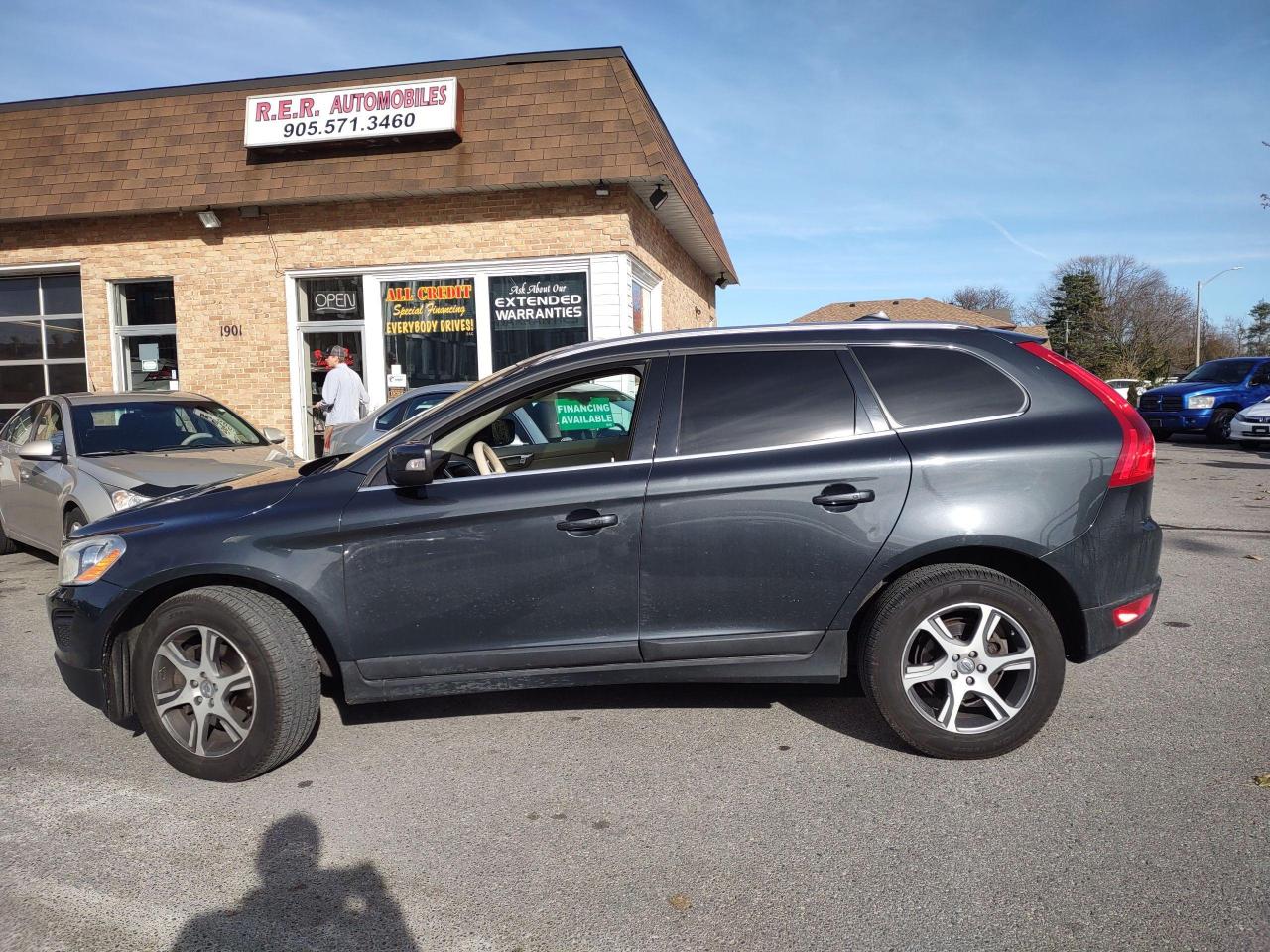 Used 2013 Volvo XC60 AWD T6 for sale in Oshawa, ON
