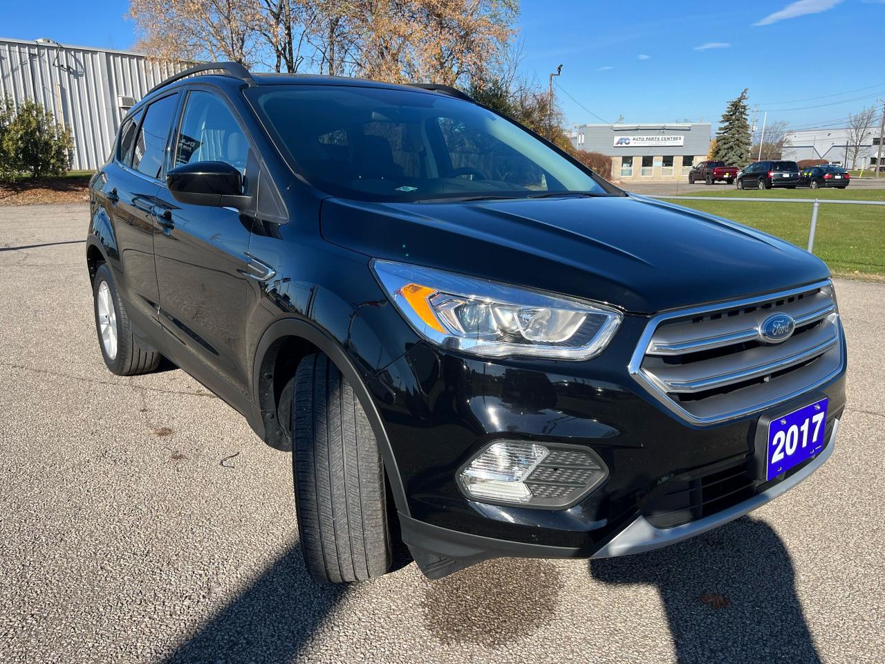 2017 Ford Escape SE - Photo #3