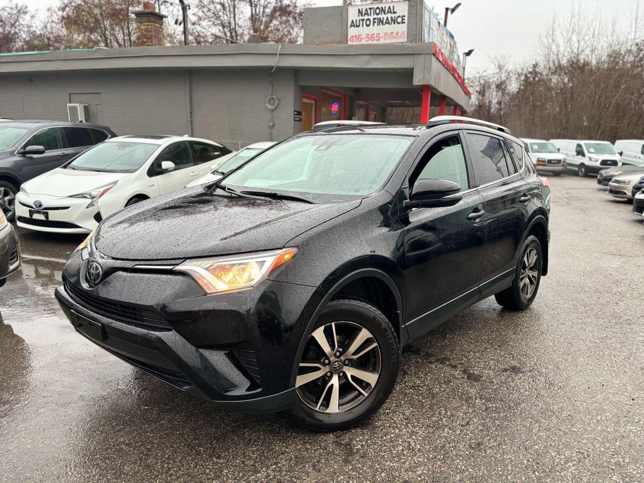 Used 2018 Toyota RAV4 ALLOYS,1/OWNER,CARFAX CLEAN,SAFETY+3YEARS WARRANTY for sale in Richmond Hill, ON
