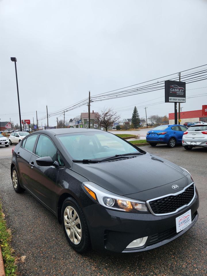 2017 Kia Forte LX - Photo #3