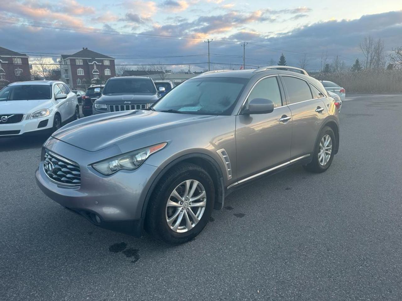 2010 Infiniti FX35 