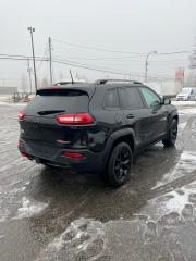 2016 Jeep Cherokee 4WD 4dr Trailhawk - Photo #5