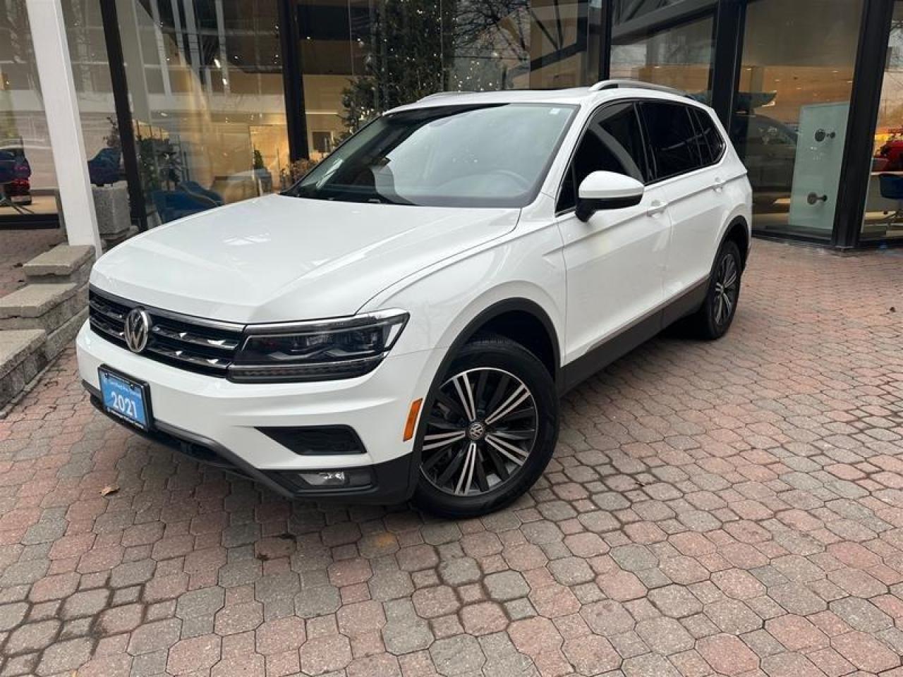 Used 2021 Volkswagen Tiguan Highline 2.0T 8sp at w/Tip 4M for sale in Scarborough, ON