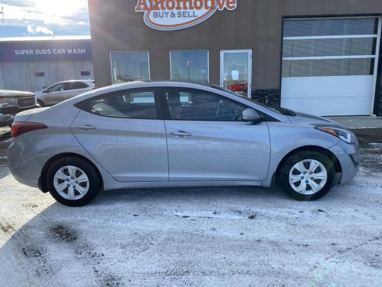 2016 Hyundai Elantra SE 6MT