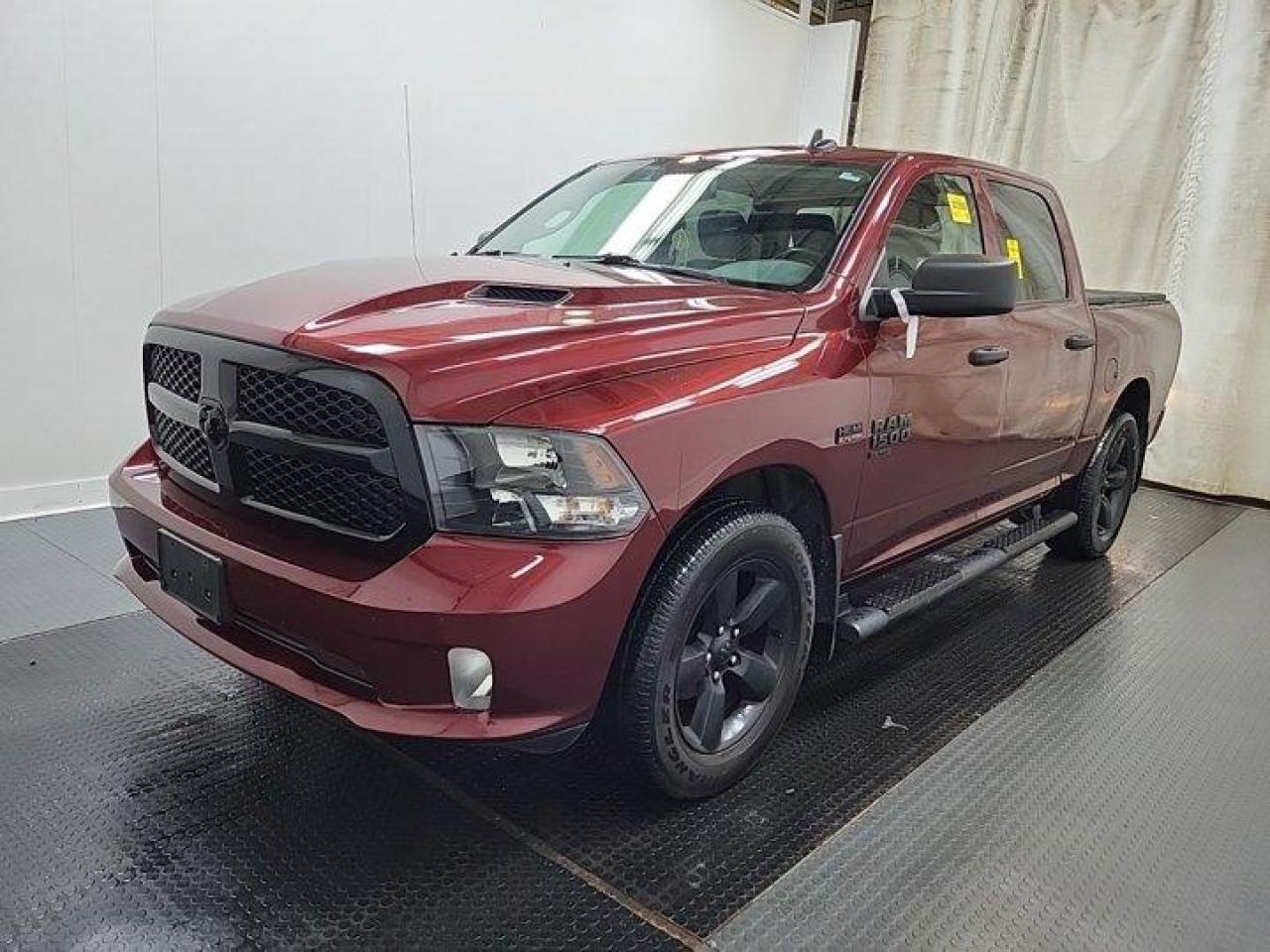 Used 2020 RAM 1500 Classic Express Crew Cab 4x4 Hemi - Night Package, CarPlay+Android, Heated Seats+Steering Tow Hitch & More! for sale in Guelph, ON