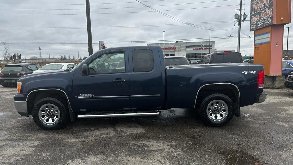 2009 GMC Sierra 1500 SLE*4X4*EXT CAB*ONLY 93,000KMS*CERTIFIED - Photo #2