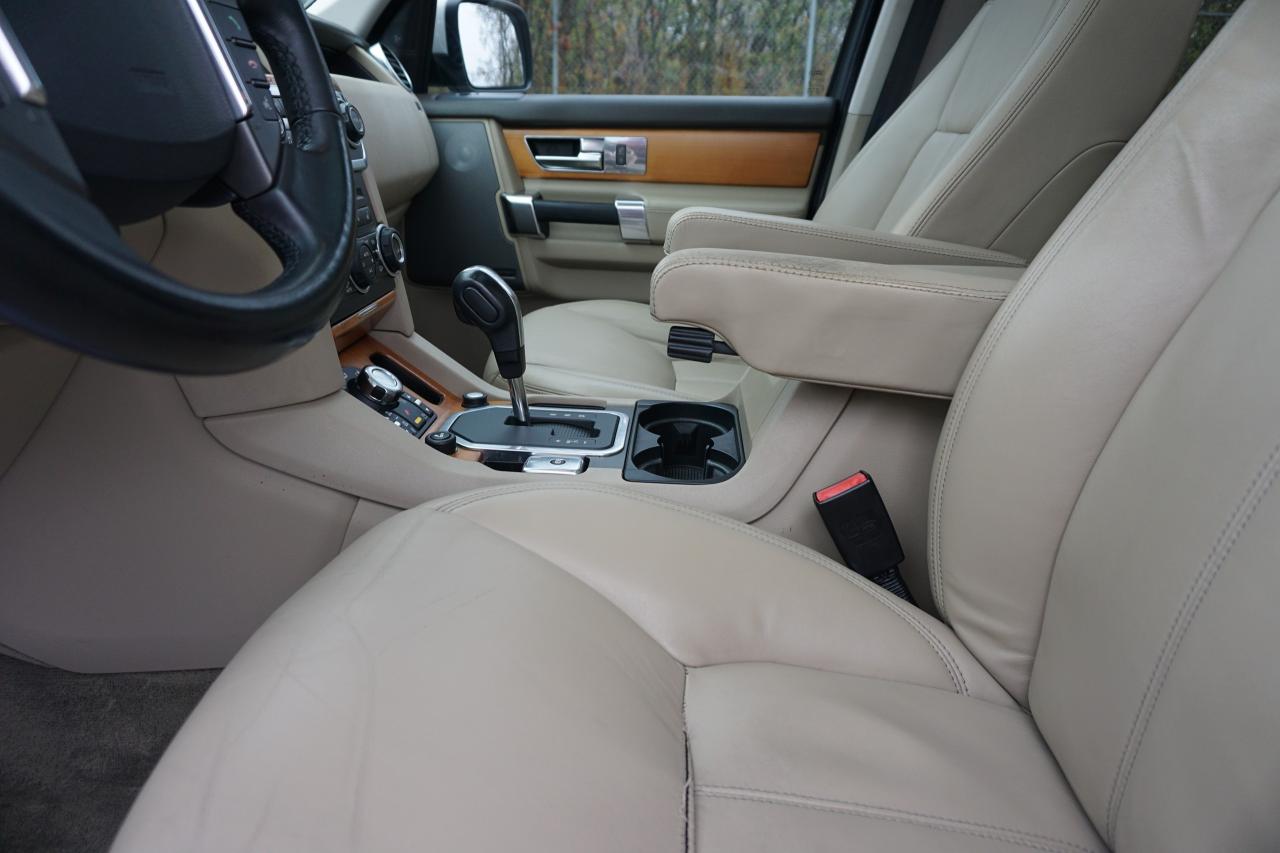 2010 Land Rover LR4 | Bespoke Auto Gallery