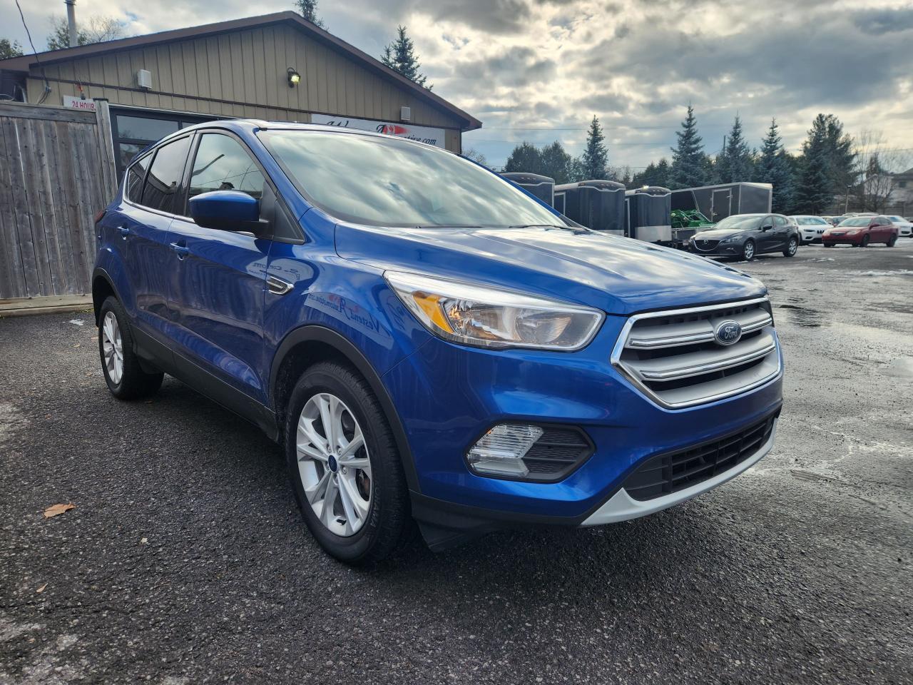 2019 Ford Escape SE - Photo #5