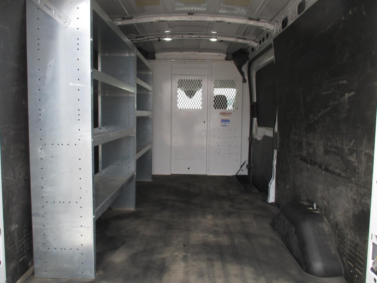 2021 Ford Transit T-250 148" MED RF 9070 GVWR RWD - Photo #7