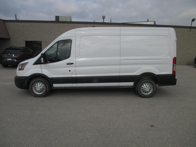 2021 Ford Transit T-250 148" MED RF 9070 GVWR RWD