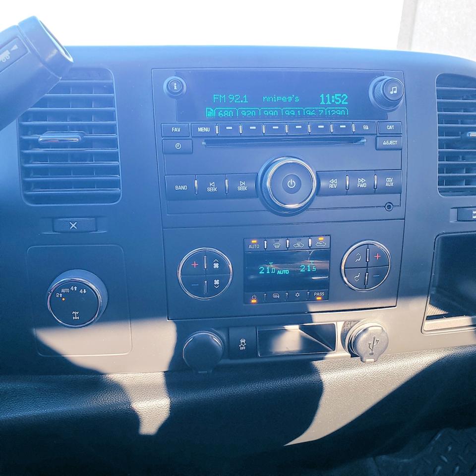 2013 GMC Sierra 1500 4WD Ext Cab 4X4 KODIAK - Photo #11