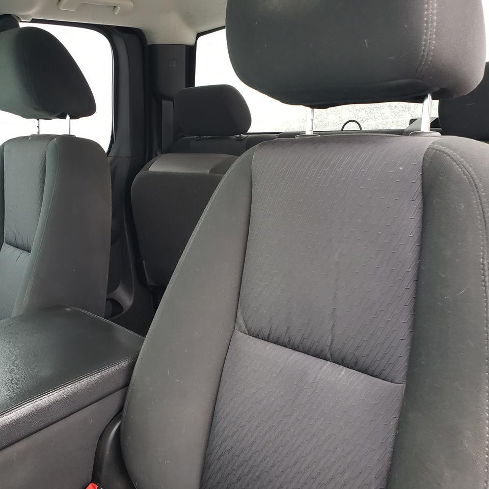 1702769279