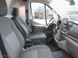 2021 Ford Transit 250 T-250 148" Med Rf 9070 GVWR RWD - Photo #11