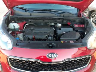2019 Kia Sportage AWD, Heated Seats, BU Cam, Alloys - Photo #4