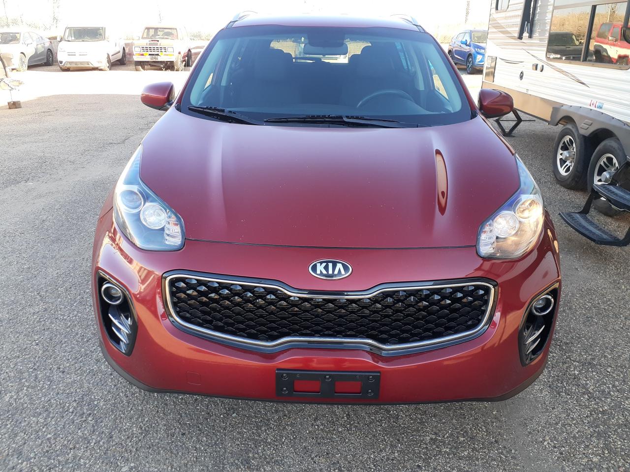 2019 Kia Sportage AWD, Heated Seats, BU Cam, Alloys - Photo #2