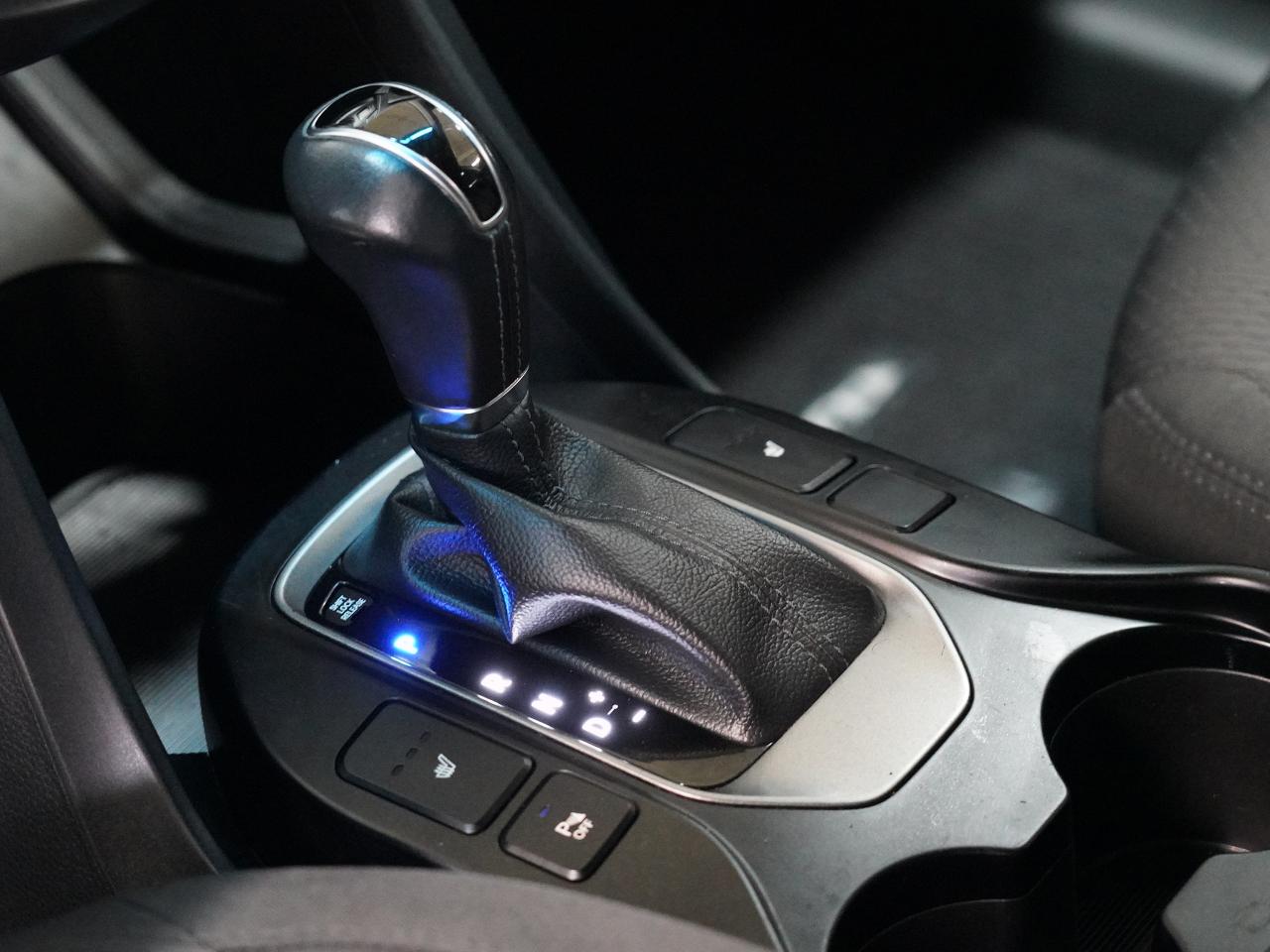 2018 Hyundai Santa Fe XL PREMIUM | AWD | 7 Pass | BSM | Heated Steering