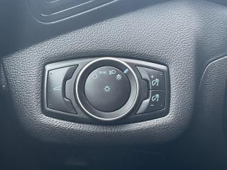 2017 Ford Escape BT/BACKUP CAMERA/GAS SAVER/NO ACCIDENT/CERTIFIED. - Photo #24