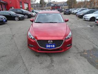 2018 Mazda MAZDA3 GX / PUSH START / REAR CAM / LOW KM / NO ACCIDENT/ - Photo #2