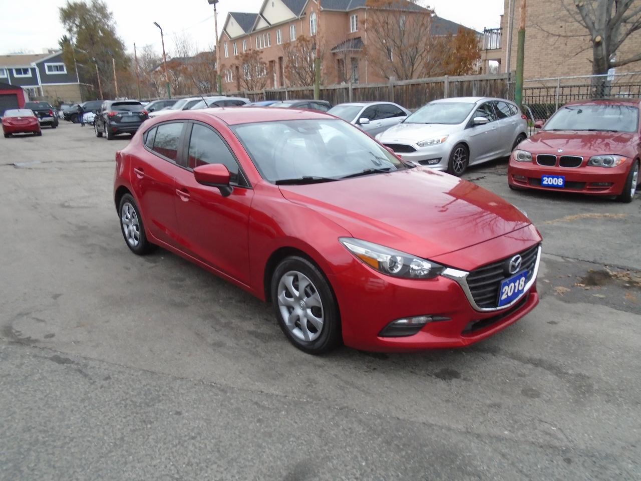 2018 Mazda MAZDA3 GX / PUSH START / REAR CAM / LOW KM / NO ACCIDENT/ - Photo #3