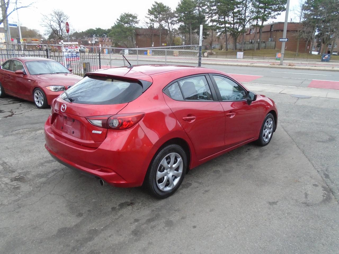 2018 Mazda MAZDA3 GX / PUSH START / REAR CAM / LOW KM / NO ACCIDENT/ - Photo #5