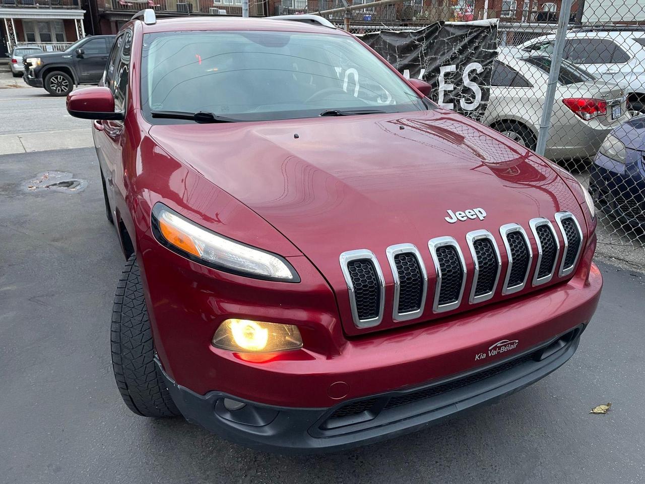 2015 Jeep Cherokee North *4WD, HEATED SEATS & STEERING, BACKUP CAM* Photo