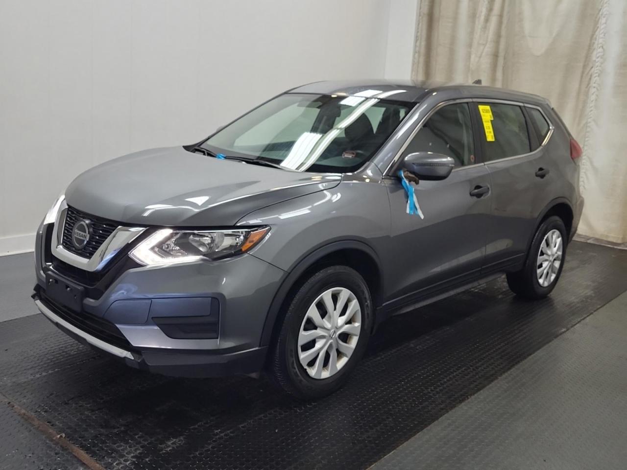 Used 2019 Nissan Rogue S AWD Heated Seats/ Reverse Camera / Touchscreen for sale in Mississauga, ON