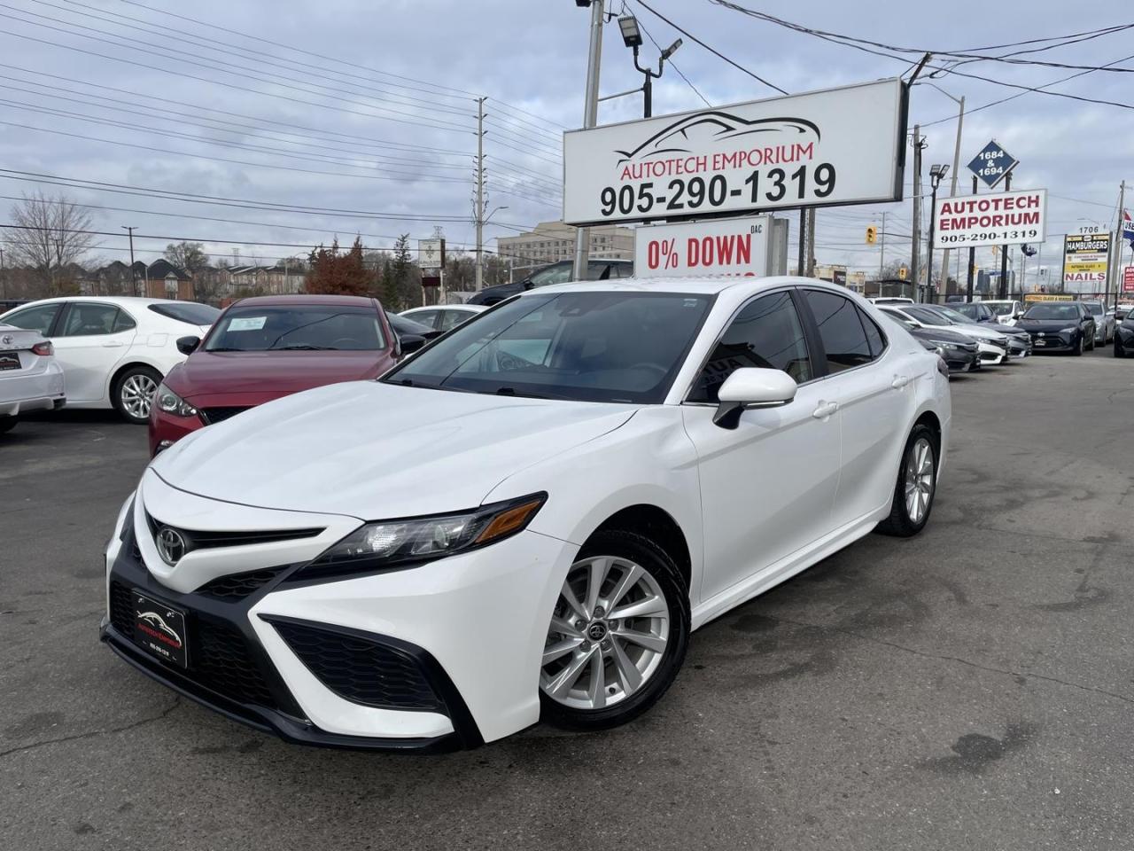 Used 2021 Toyota Camry SE Pearl White Leather/Camera/Heated Seats/Carplay for sale in Mississauga, ON