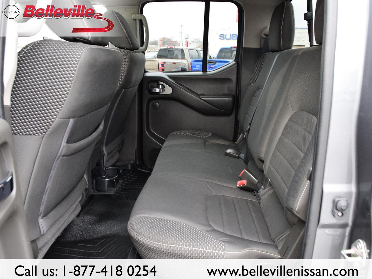 2019 Nissan Frontier PRO-4X 1 owner, local trade & EXT Warranty! Photo