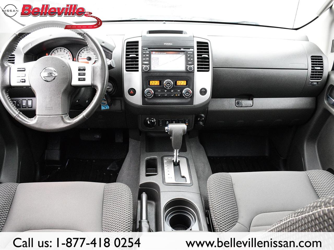 2019 Nissan Frontier PRO-4X 1 owner, local trade & EXT Warranty! Photo