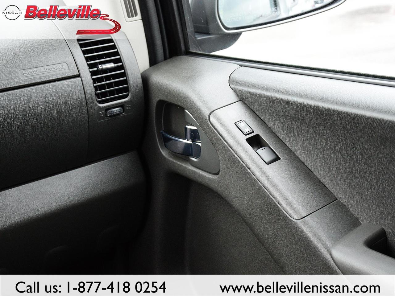 2019 Nissan Frontier PRO-4X 1 owner, local trade & EXT Warranty! Photo