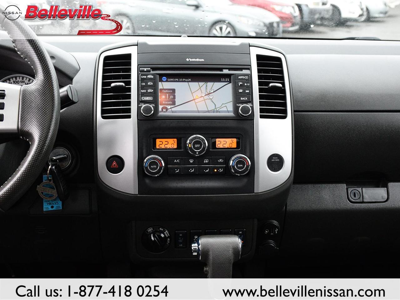 2019 Nissan Frontier PRO-4X 1 owner, local trade & EXT Warranty! Photo