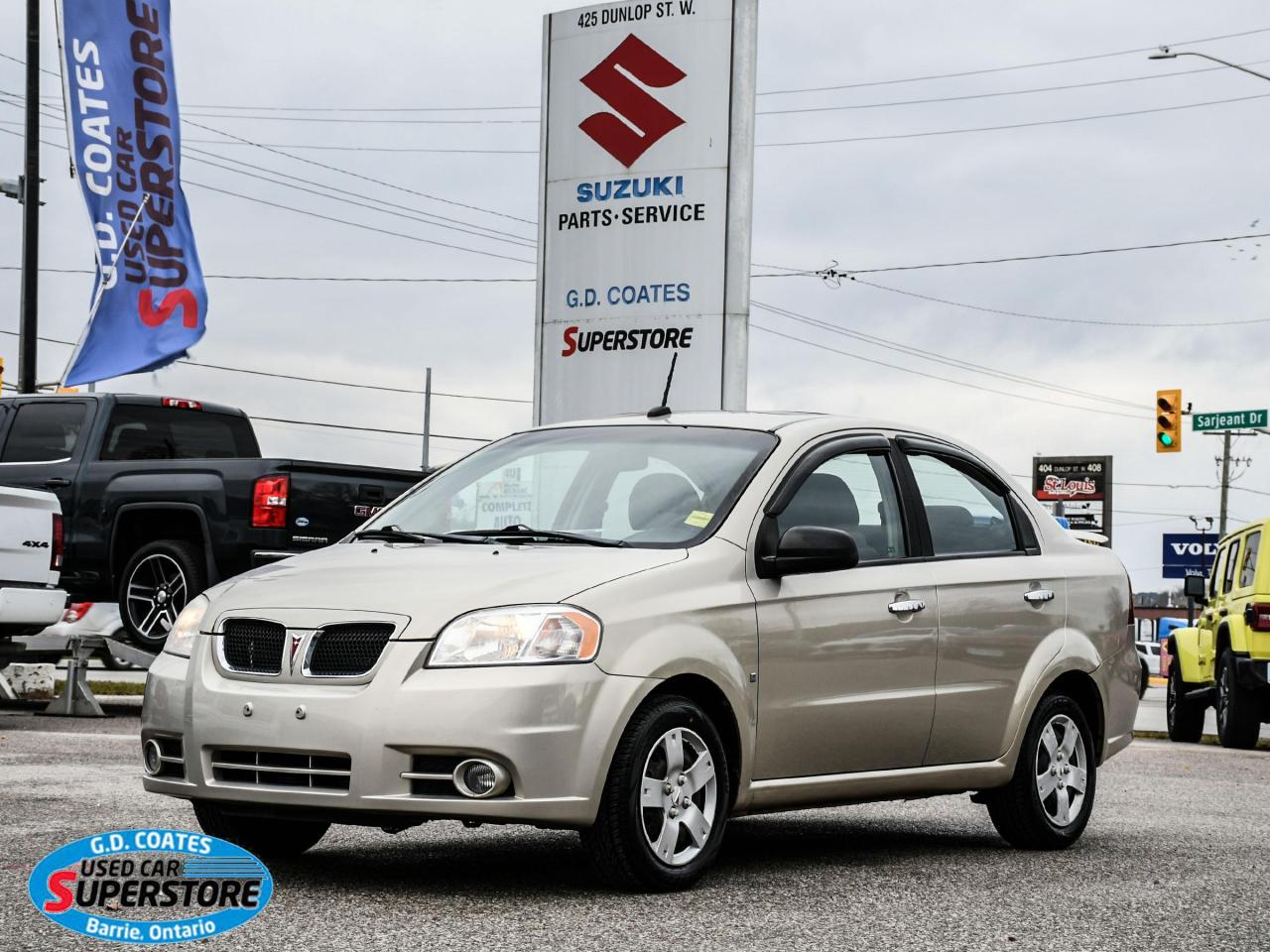 Used 2010 Pontiac G3 SE for sale in Barrie, ON