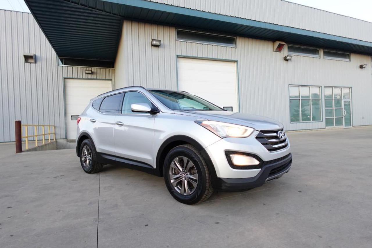 Used 2013 Hyundai Santa Fe AWD 4dr 2.4L Auto for sale in Edmonton, AB