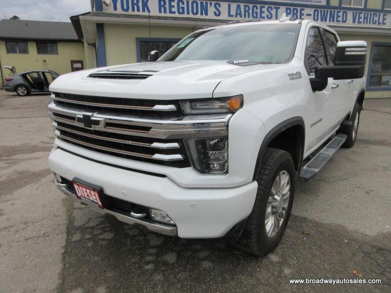 2020 Chevrolet Silverado 2500 3/4 TON HIGH-COUNTRY-MODEL 5 PASSENGER 6.6L - DIESEL.. 4X4.. CREW-CAB.. 6.6"-BOX.. NAVIGATION.. LEATHER.. HEATED/AC SEATS.. SUNROOF.. BACK-UP CAMERA..