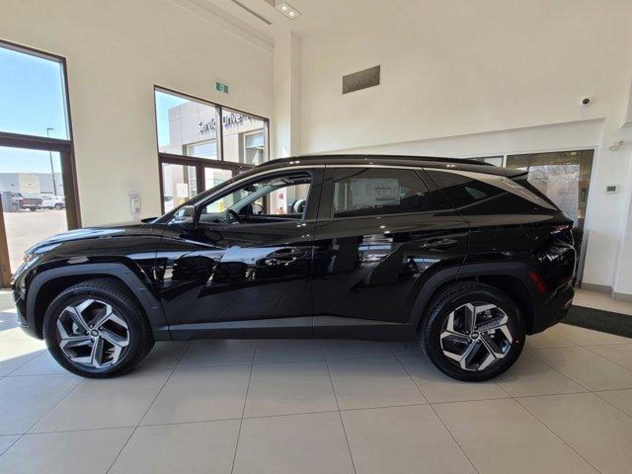 New 2024 Hyundai Tucson Hybrid Ultimate for sale in Calgary, AB