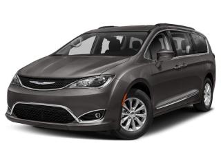 Used 2017 Chrysler Pacifica Limited for sale in North Bay, ON