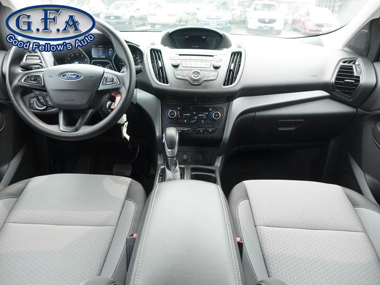 2018 Ford Escape SE MODEL, ECOBOOST, AWD, REARVIEW CAMERA, HEATED S - Photo #11