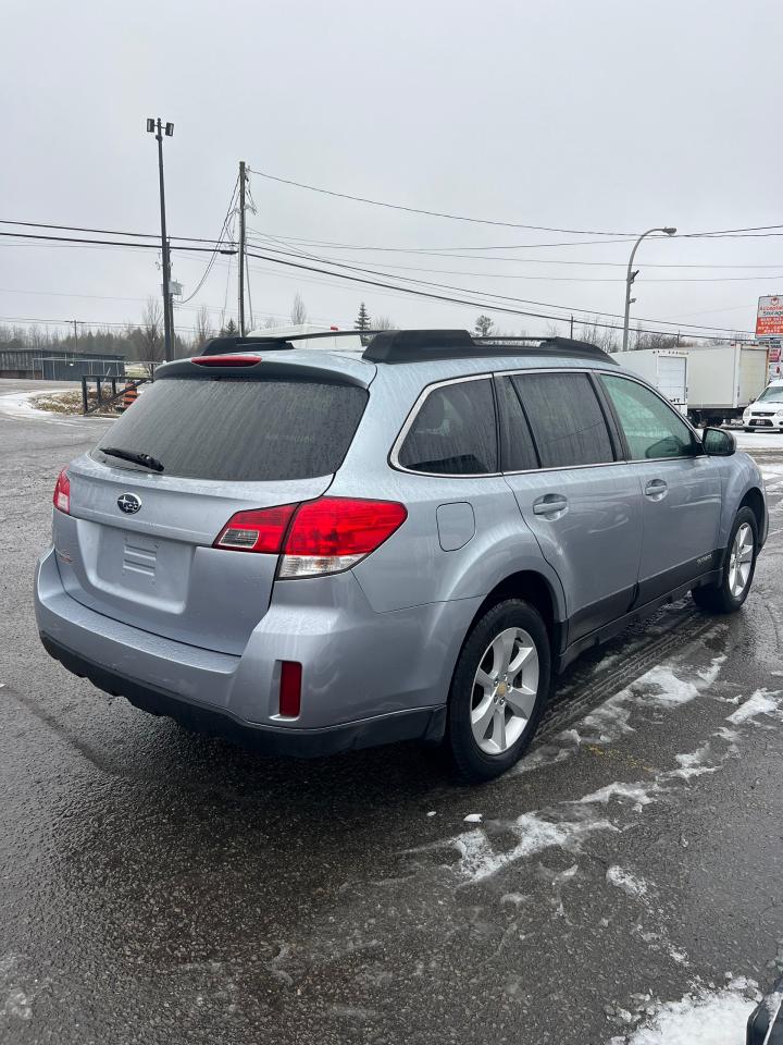 2014 Subaru Outback 2.5I Premium - Photo #5