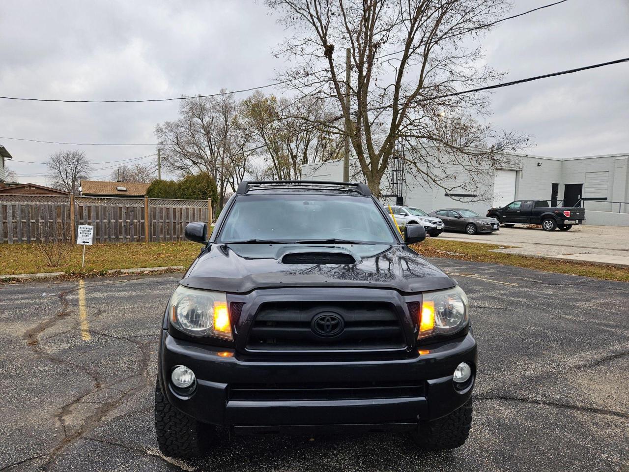 Used 2009 Toyota Tacoma double cab for sale in Cambridge, ON