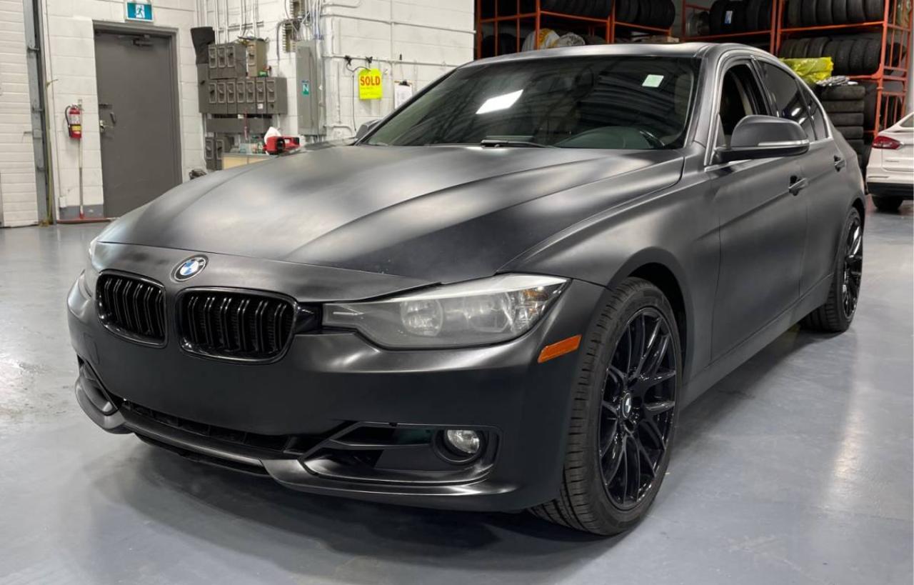 Used 2014 BMW 3 Series 320i xDrive for sale in North York, ON