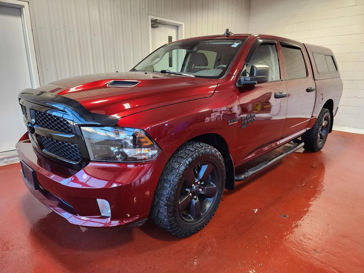 Used 2019 RAM 1500 Classic Crew CAB 4X4 for sale in Pembroke, ON