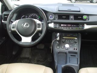 2012 Lexus CT 200h Hybrid,Certified,Backup Camera,Leather,Sunroof,Fog - Photo #11