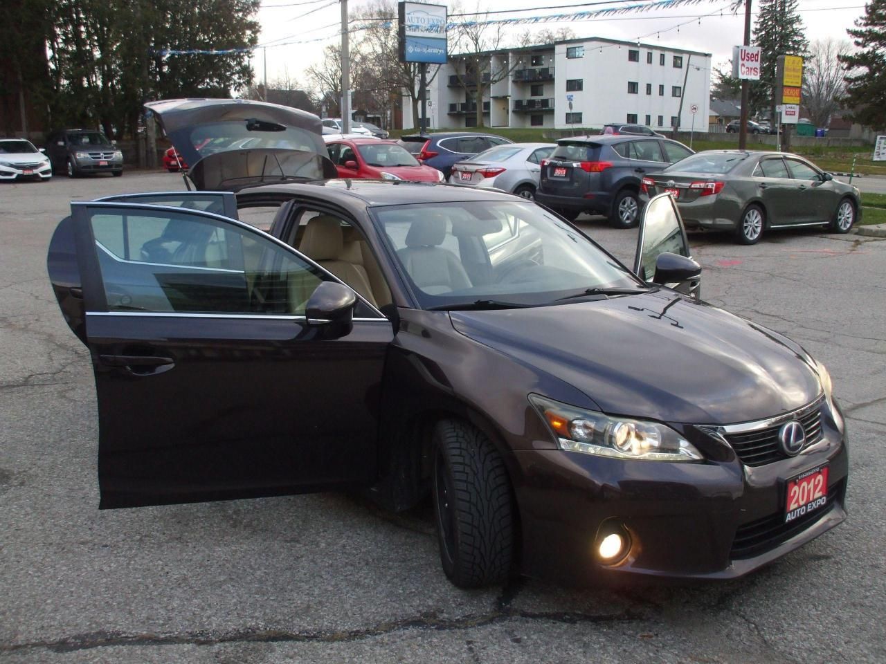 2012 Lexus CT 200h Hybrid,Certified,Backup Camera,Leather,Sunroof,Fog